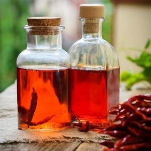 Rose And Amber chili oil for cooking